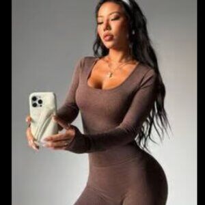 Leggings and Long Sleeve Crop Top Matching Set